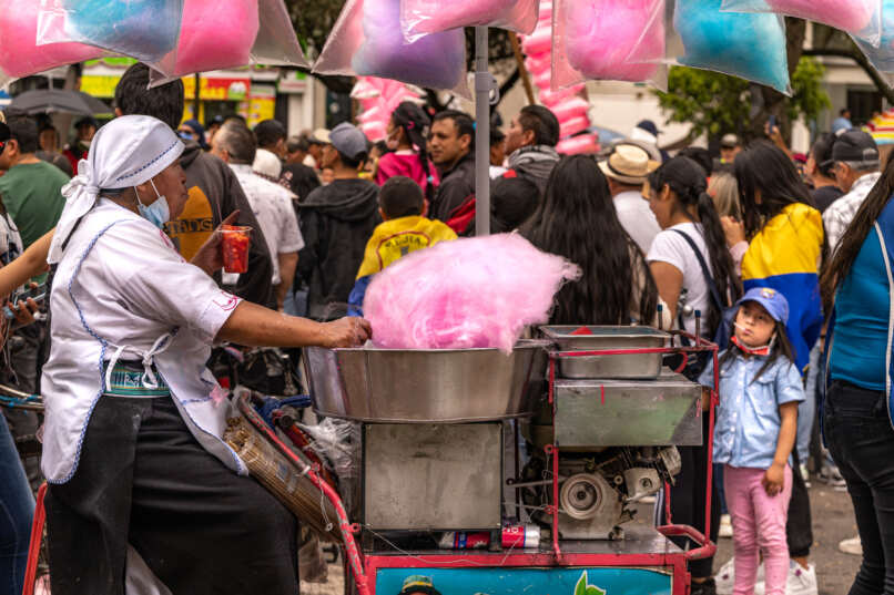 Quito-ecuador-parade-carneval-Photographer-Sabrina-Groeschke