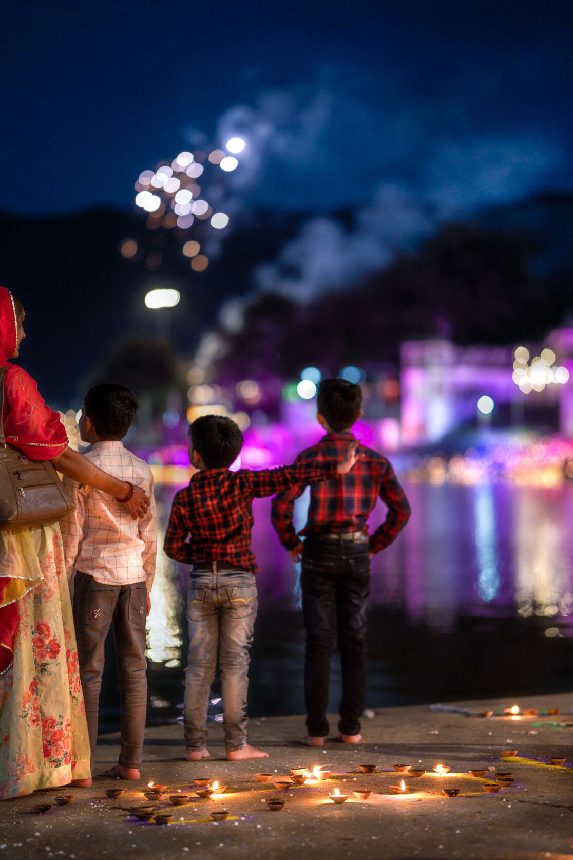 holi-festival-pushkar-firework-candelsindia-Photographer-Sabrina-Groeschke