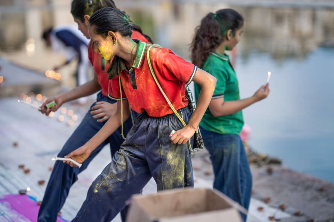 holi-festival-pushkar-firework-candelsindia-Photographer-Sabrina-Groeschke