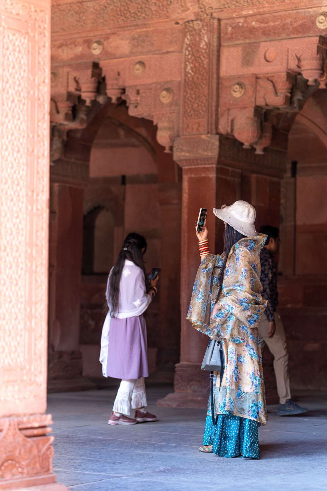 woTaj-mahal-agra-india-Photographer-Sabrina-Groeschke