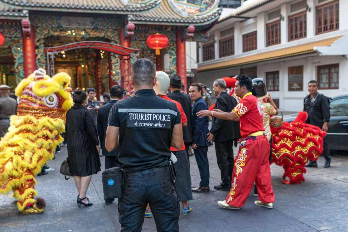 Bangkok-tourist-police-chinatown-2019-Photo-Sabrina-Groeschke