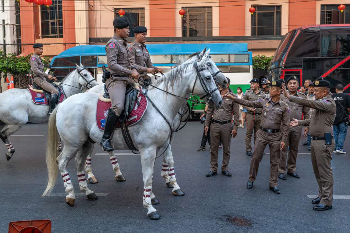 Bangkok-tourist-police-chinatown-2019-Photo-Sabrina-Groeschke